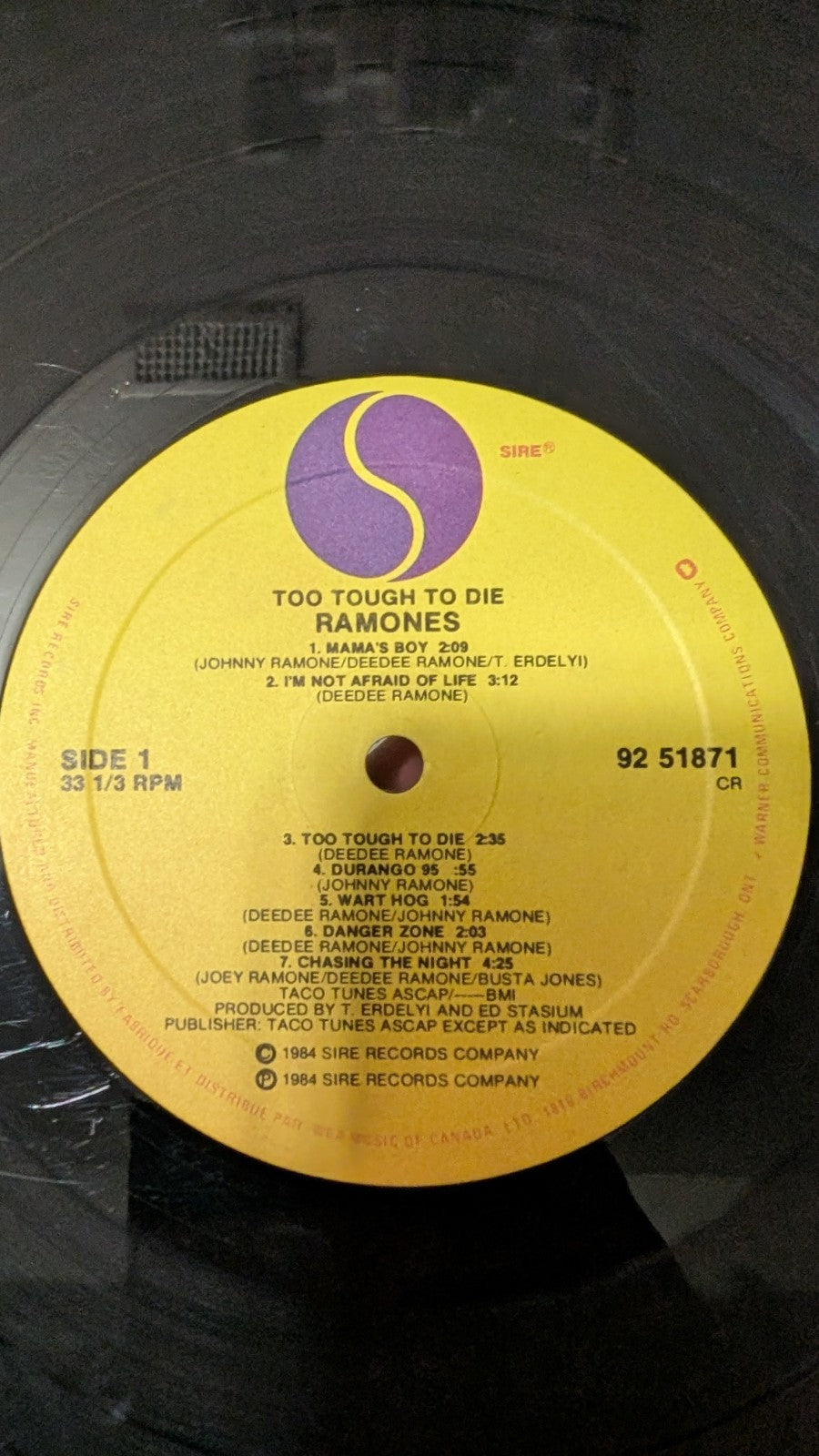 The Ramones-Too Tough to Die Vinyl/Record (1-25187) complete/tested -5
