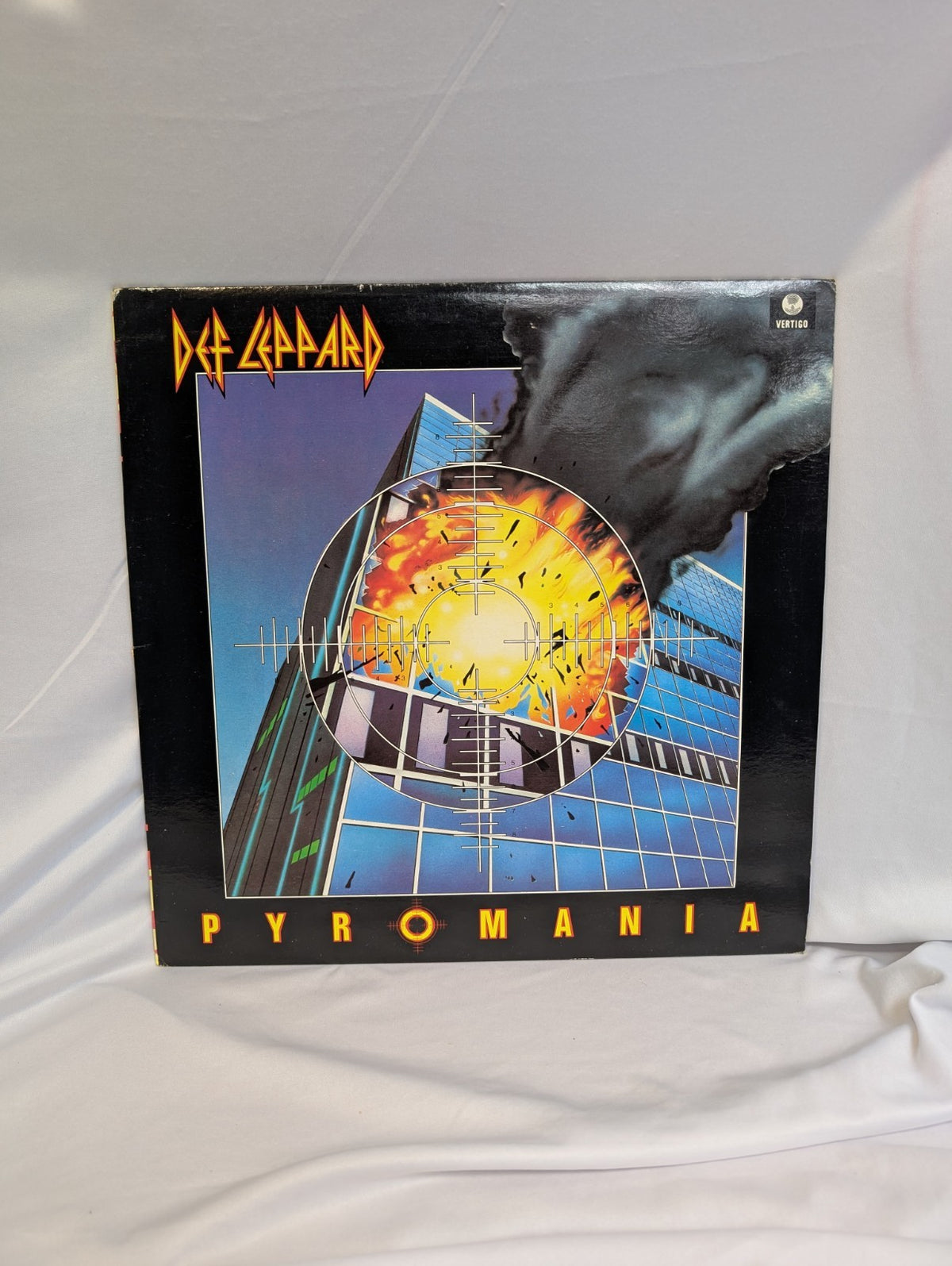 DEF LEOPARD - PYROMANIA - 1983 - LP - #VOG-1-3319 - CLUB EDITION