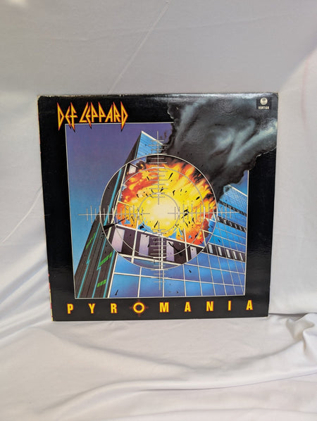 DEF LEOPARD - PYROMANIA - 1983 - LP - #VOG-1-3319 - CLUB EDITION