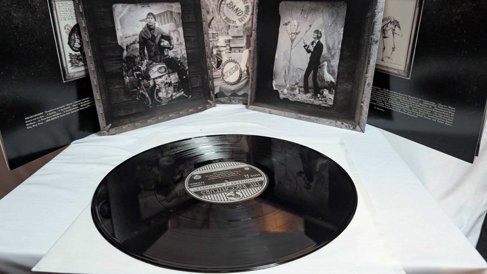 LP THE RACONTEURS Consolers of Lonely (Vinyl, 2008) Includes OG Sepia Cards2