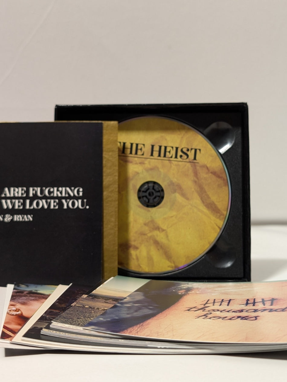 Macklemore & Ryan Lewis   The Heist   CD Box Set   Delixe (2012)0