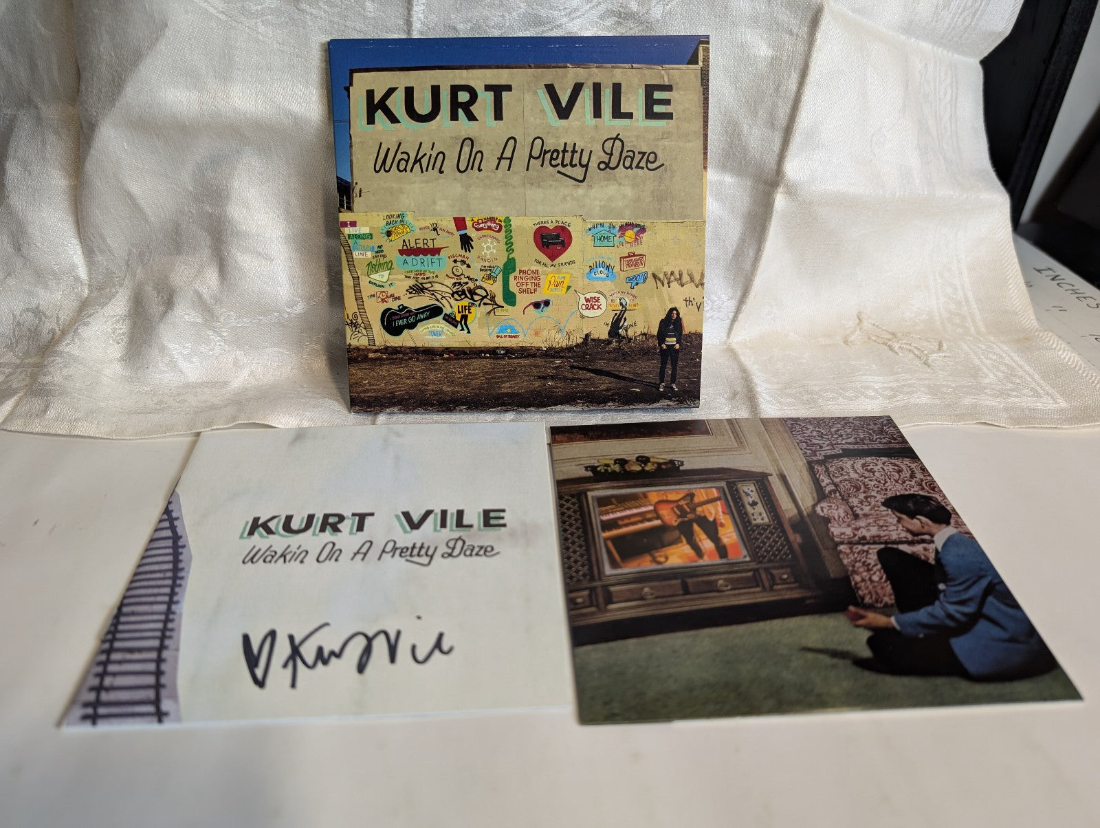 Wakin On A Pretty Daze   Kurt Vile   2013 – UK, Europe & CD, Album Autographed1