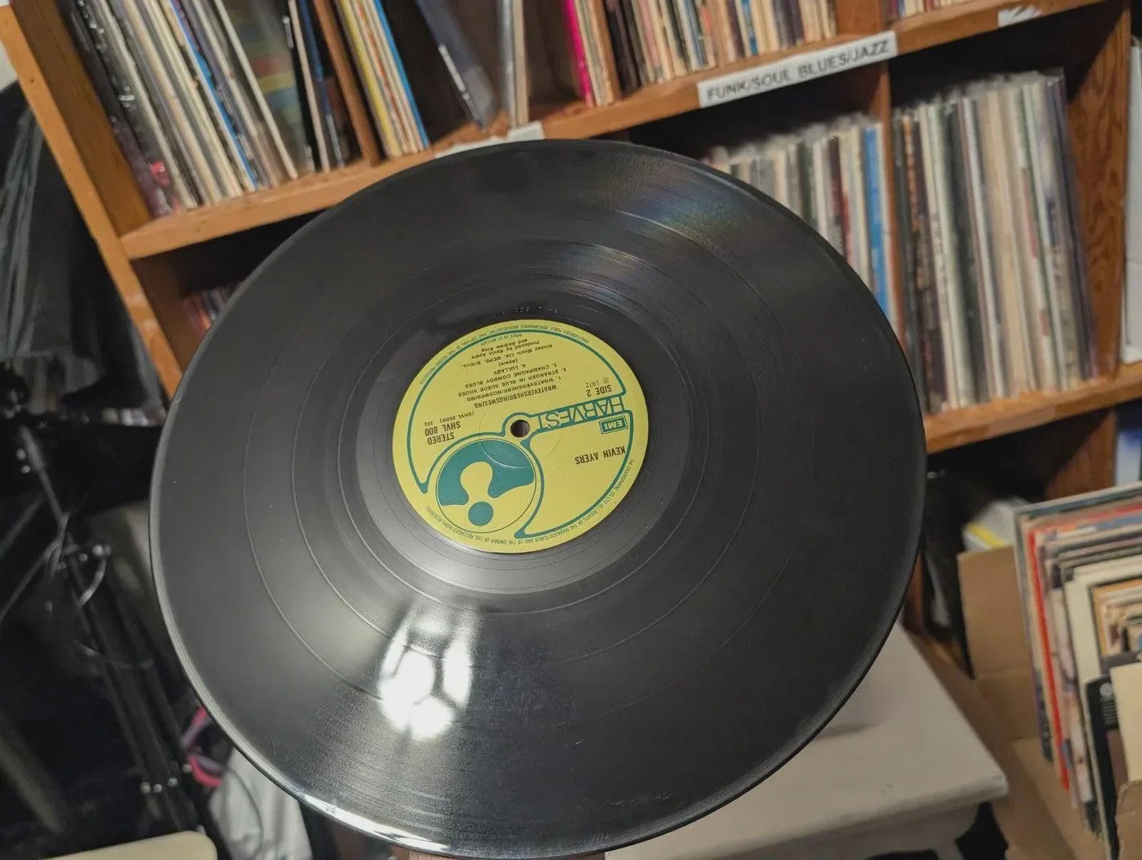 KEVIN AYERS   Whatevershebringswesing LP (RARE UK Import on HARVEST)10
