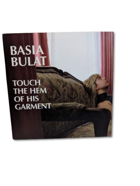 BASIA BULAT - TOUCH THE HEM OF HIS GARMENT - 7" RECORD 