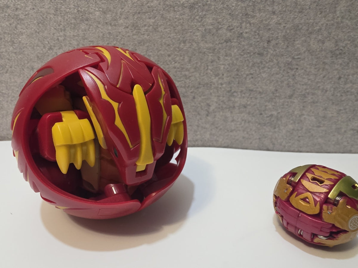 Bakugan Battle Brawlers Neo Dragonoid DEKA LARGE + Small1
