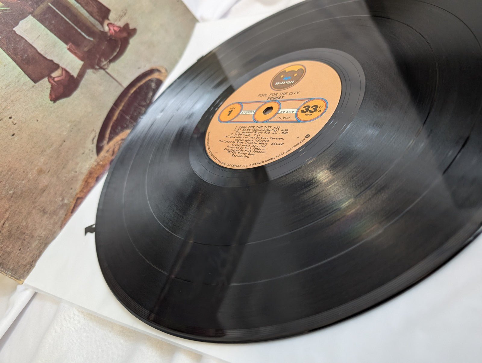 FOGHAT - FOOL FOR THE CITY - 1975 - LP - CAN - #BR6959