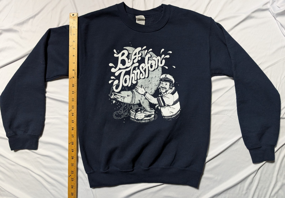 B.A Johnston Sweater Size Small0