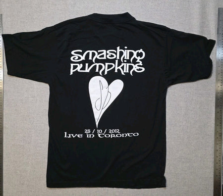 Smashing Pumpkins - 2012 Toronto Canada - Concert T-shirt - size Medium1