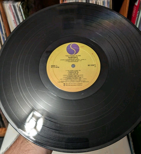 The Ramones-Too Tough to Die Vinyl/Record (1-25187) complete/tested -7