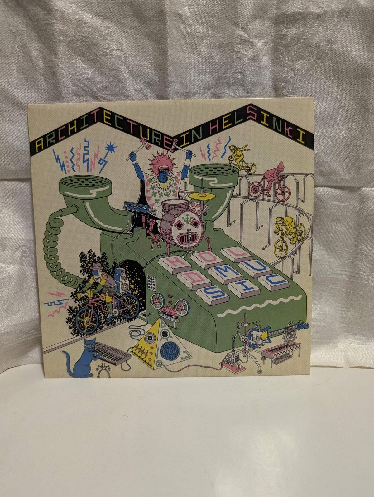 ARCHITECURE IN HELSINKI - 7" RECORD 