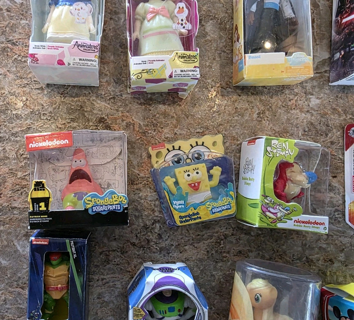 ZURU MINI BRANDS - Assorted 16 Piece -Lot- Disney, TMNT, Sponge Bob6