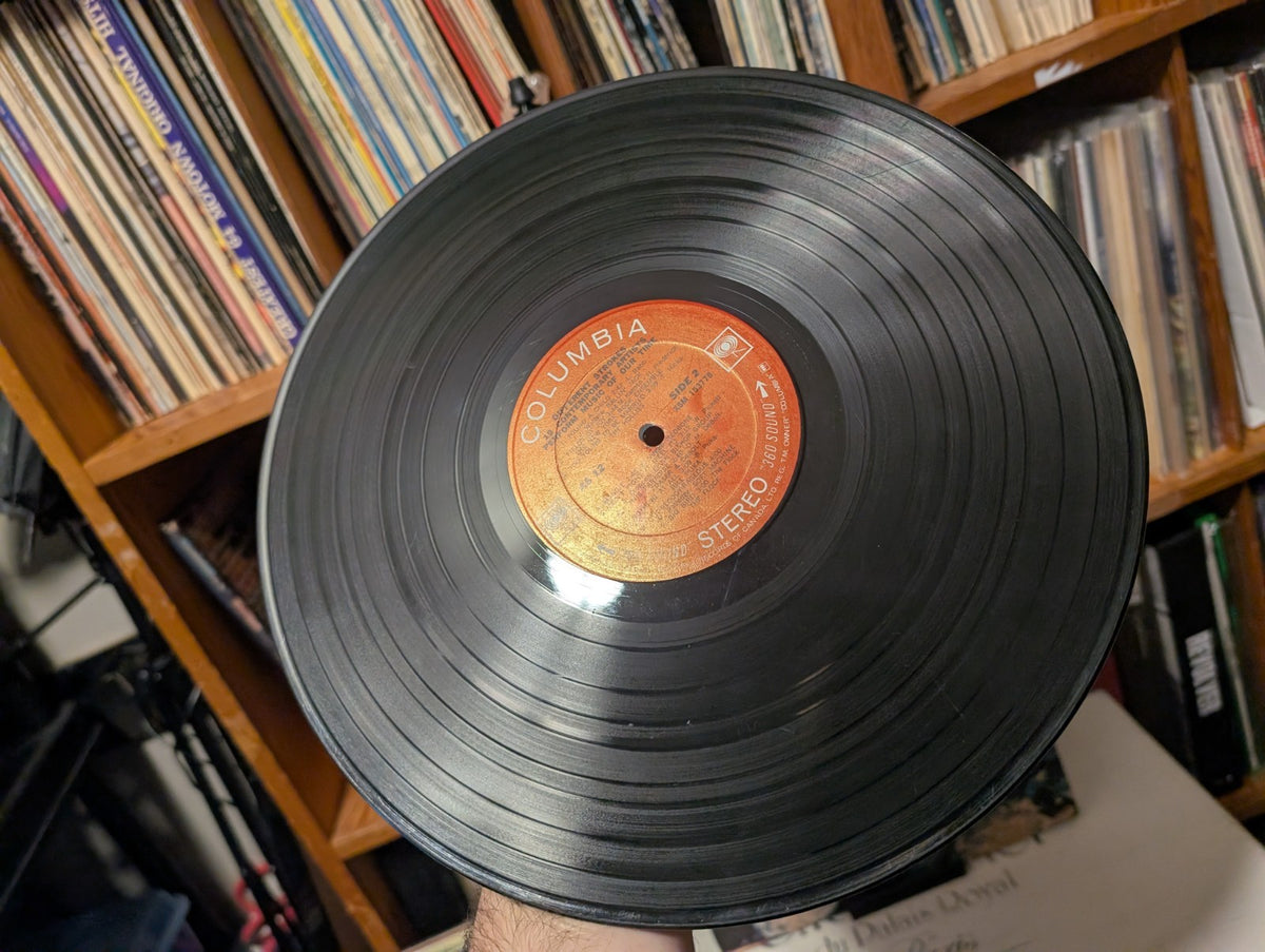 ROCK/POP VARIOUS ARTISTS "DIFFERENT STROKES" 1969 CBS COMPILATION VINYL LP AS 124