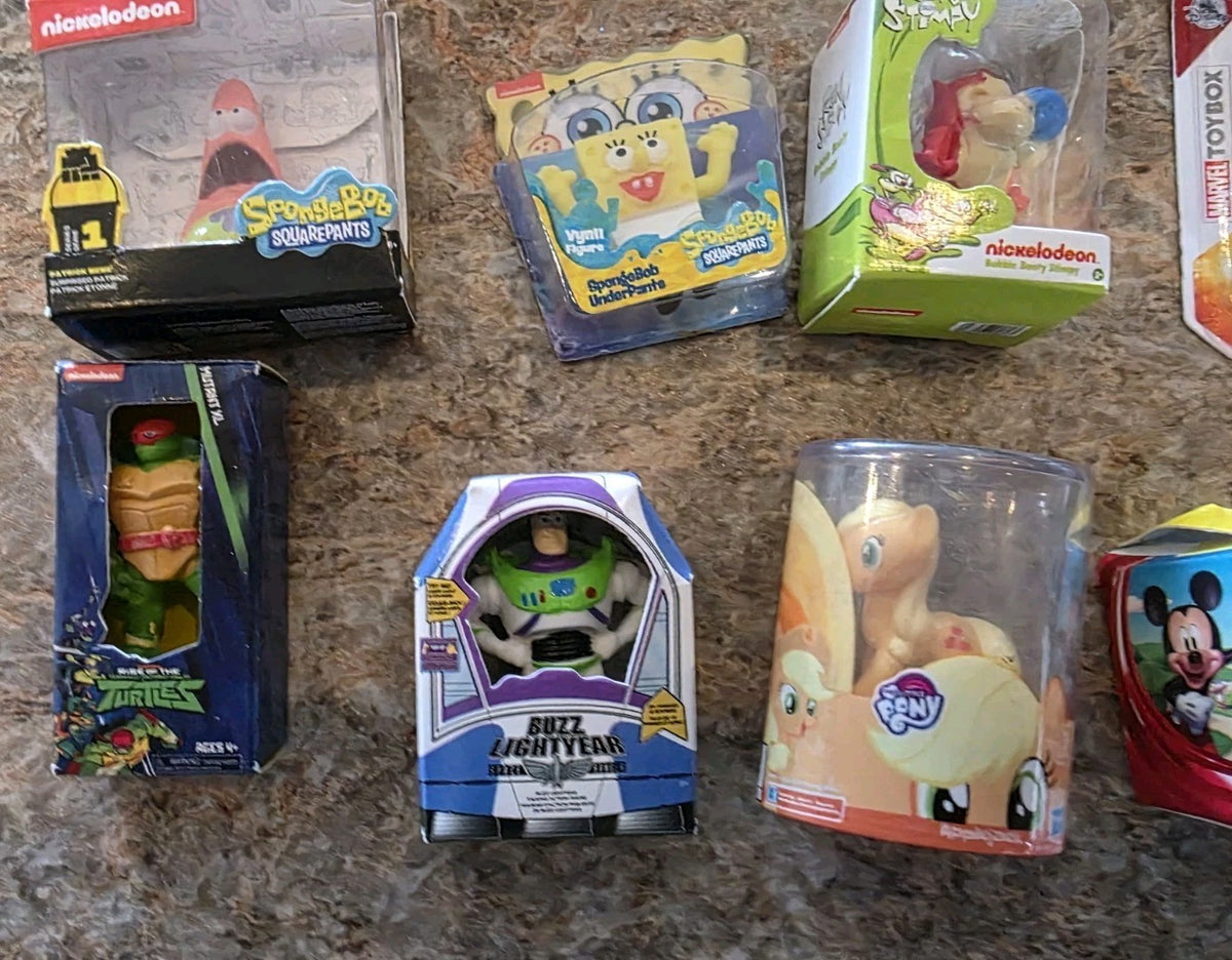 ZURU MINI BRANDS   Assorted 16 Piece  Lot  Disney, TMNT, Sponge Bob3