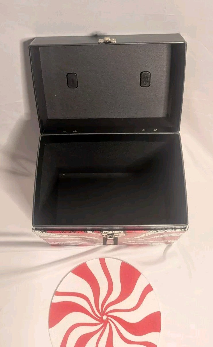 The White Stripes 7" Record Box -#OF1500 - Peppermint Swirl