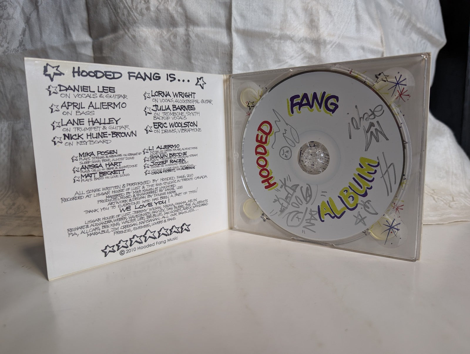 Hooded Fang AlbumHooded Fang2010 – CanadaCD, Album Digipak*autographed*