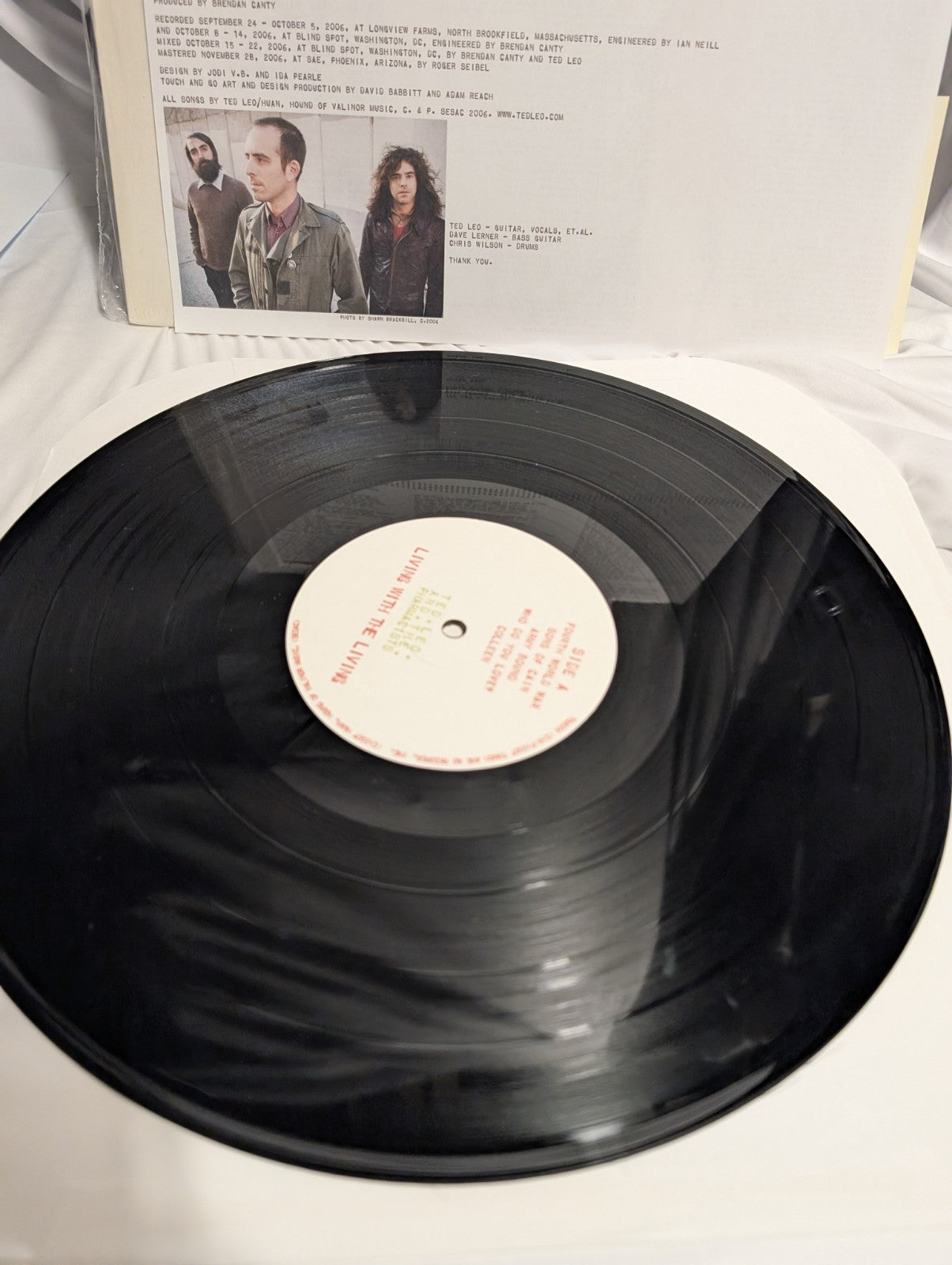 TED LEO AND THE PHARMACISTS   LIVING WITH THE LIVING   2XLP OG INSERTS & HYPE7
