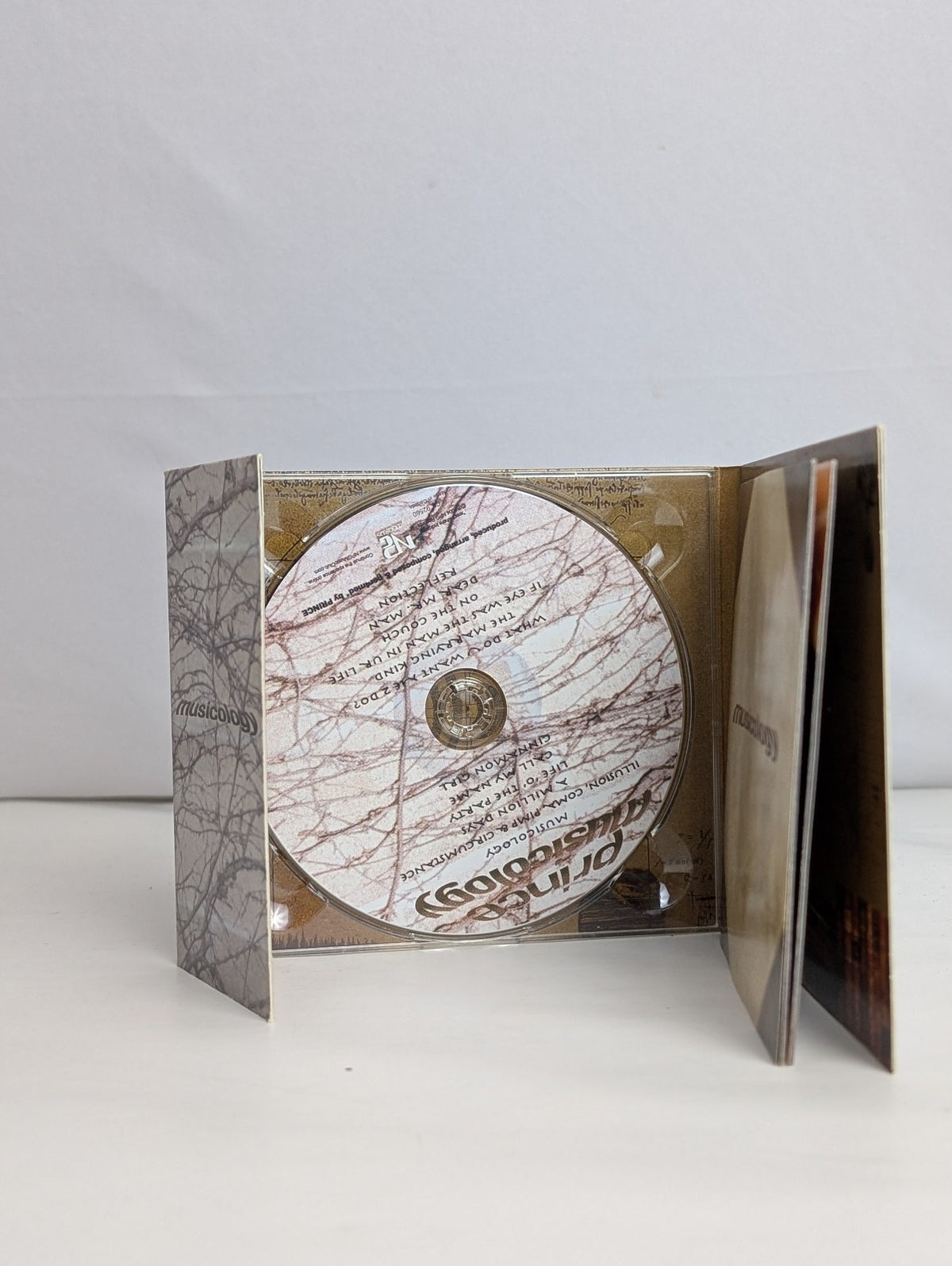 Musicology Prince2004 – Canada CD, Album, Enhanced NPG Records – CK 925601