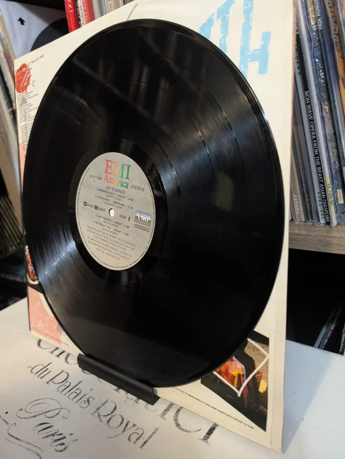 David Bowie   Let's Dance   LP Original 1983 Release   EMI Records Canada6