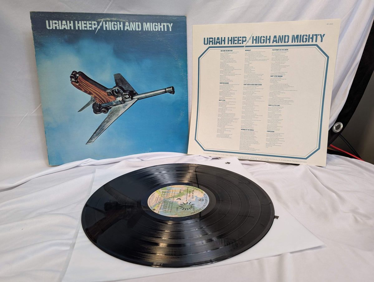 URIAH HEEP   HIGH AND MIGHTY  LP   CAN 1976 #BS 29490