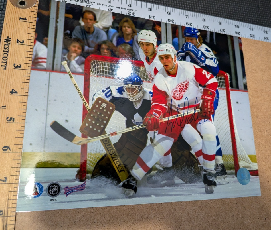 Adam Oates Autographed Detroit Red Wings 8x10 Photo0