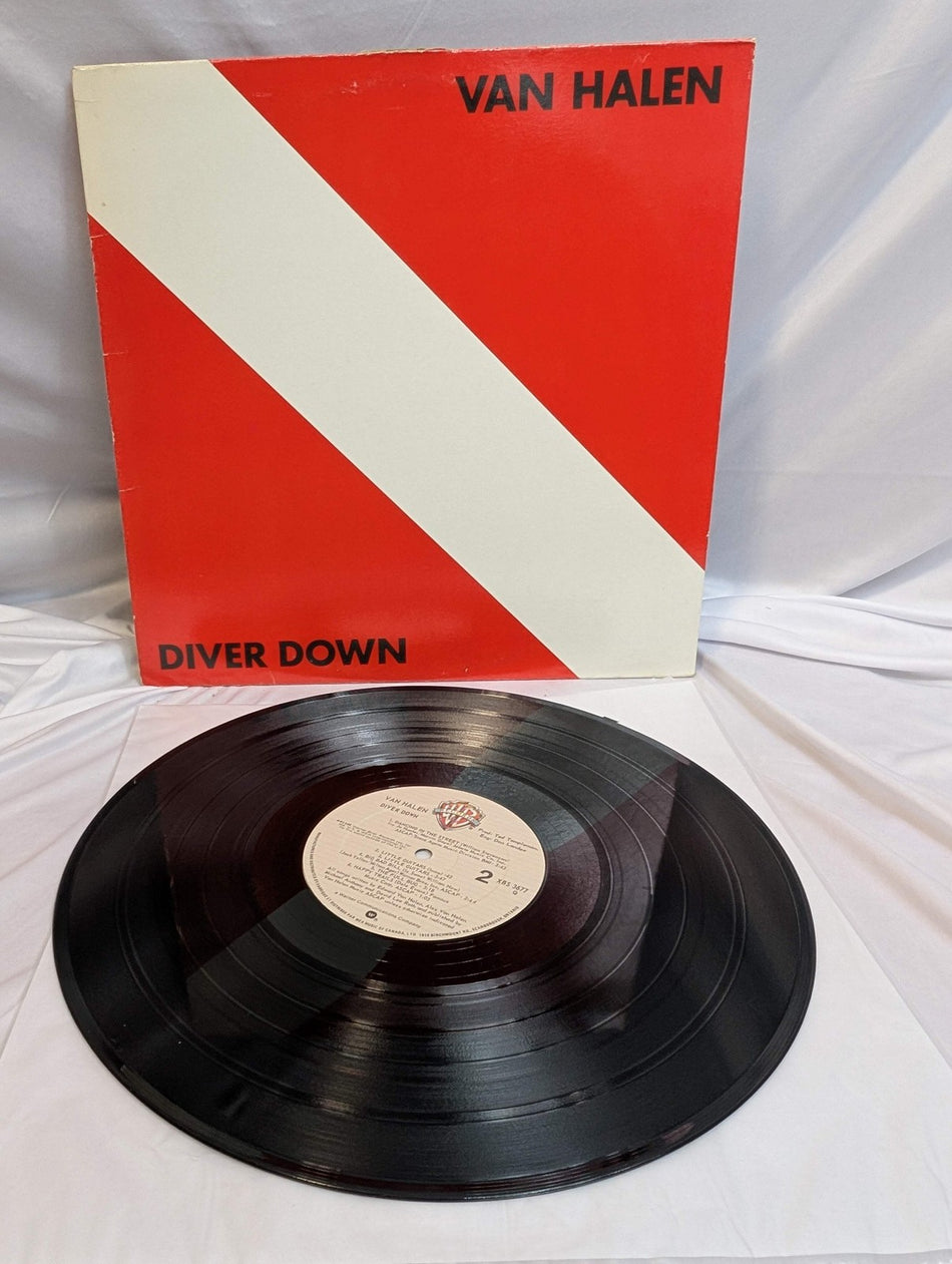 VAN HALEN - DIVER DOWN -LP- ALBUM - REISSUE - #XBS 3677 OG SLEEVE
