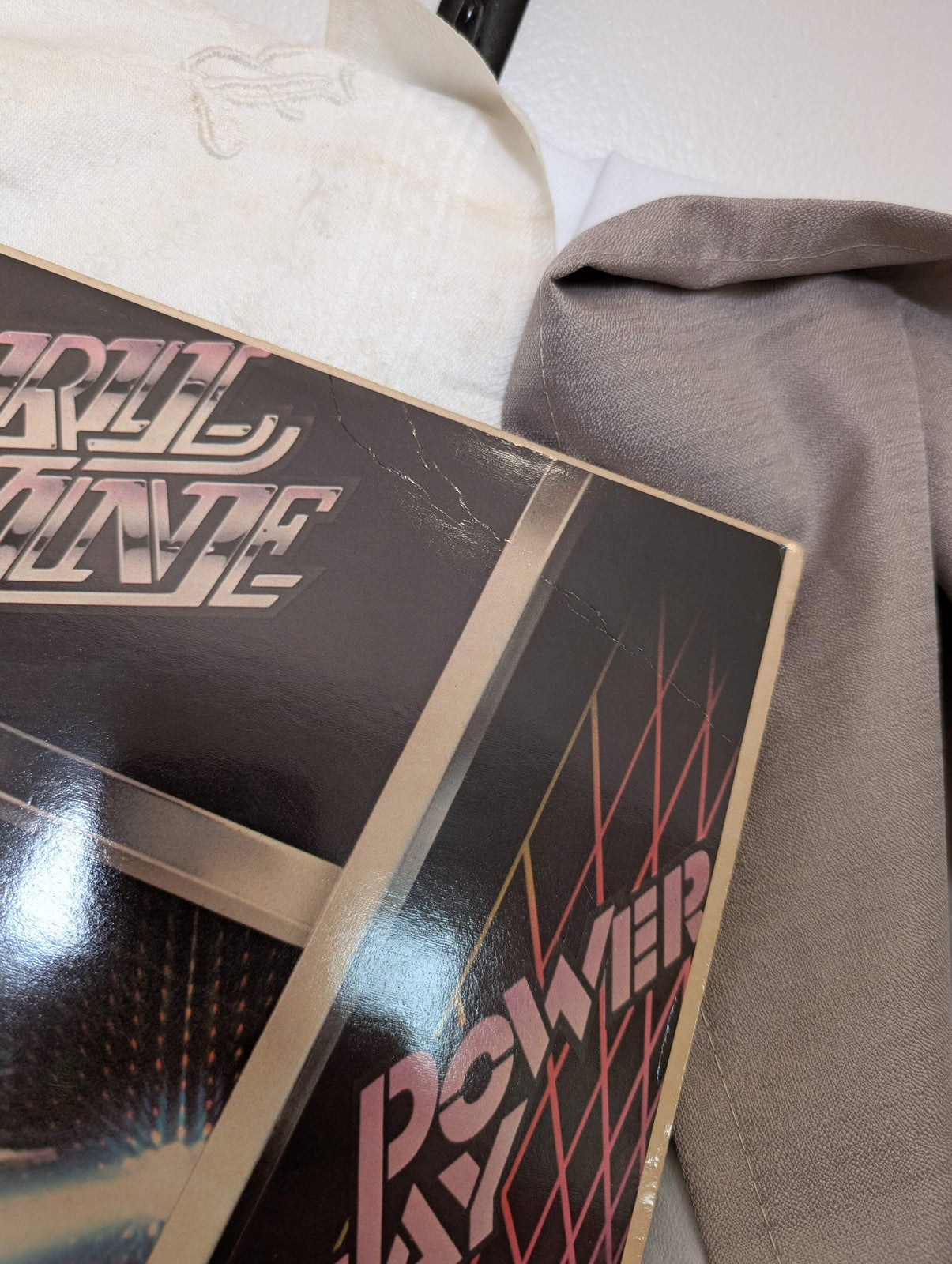 APRIL WINE - POWER PLAY - LP-1982 - CAN - #AQR 533 -