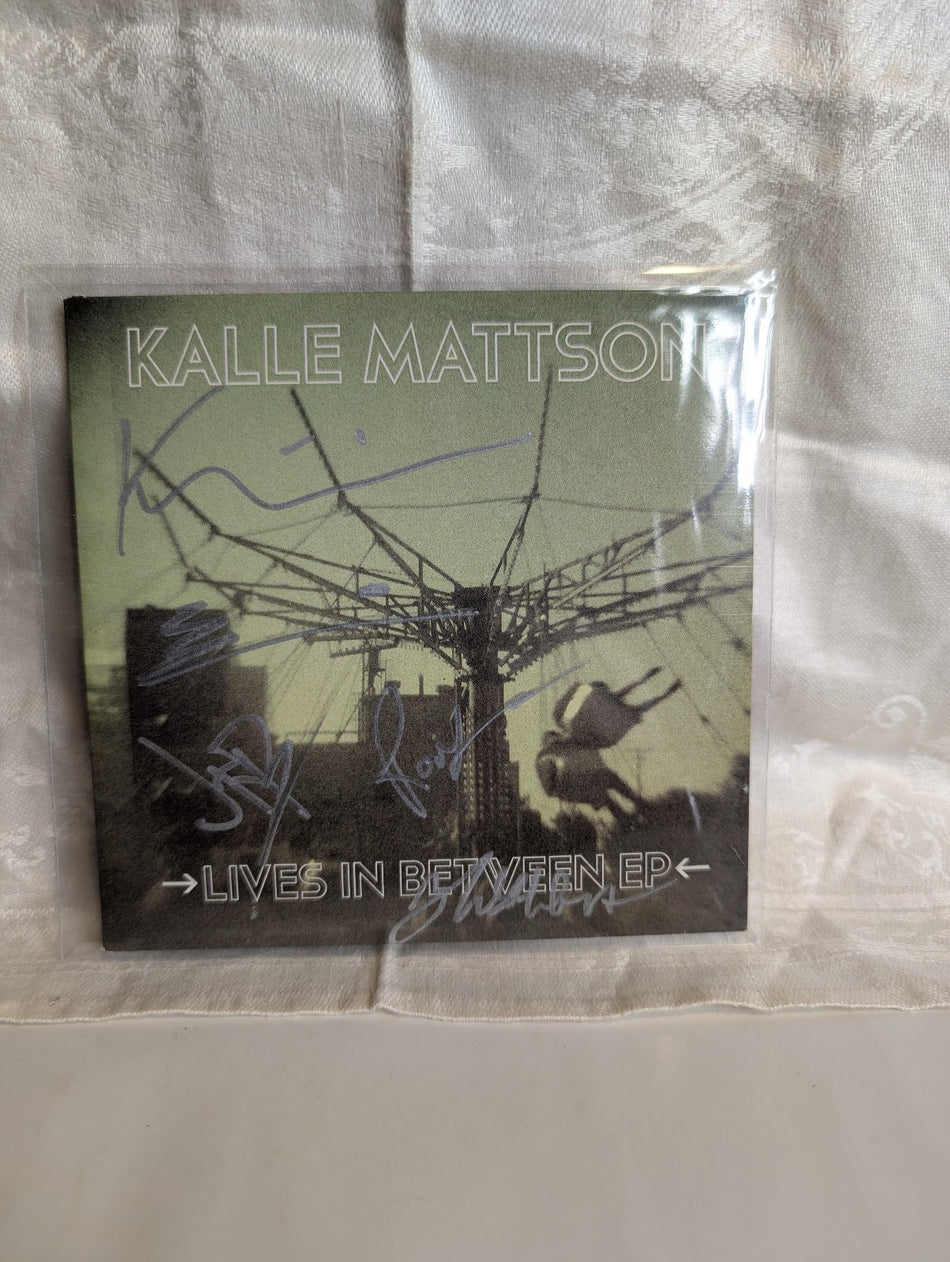 Lives In Between EPKalle Mattson2012 – Canada CD, EP Card Sleeve autographed1