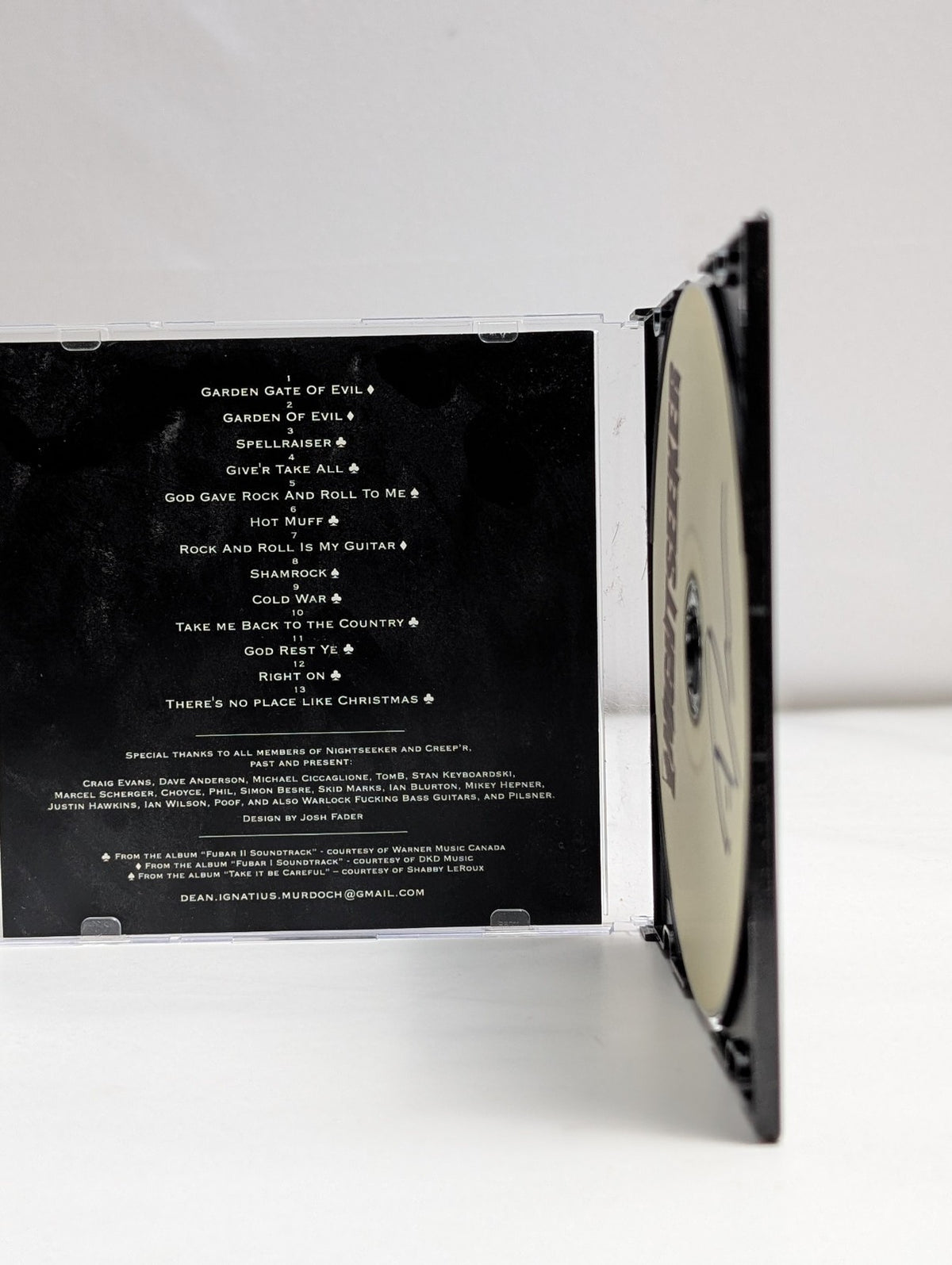 NightseekerNightseeker2011 – CanadaCDr, Compilation*AUTOGRAPHED*