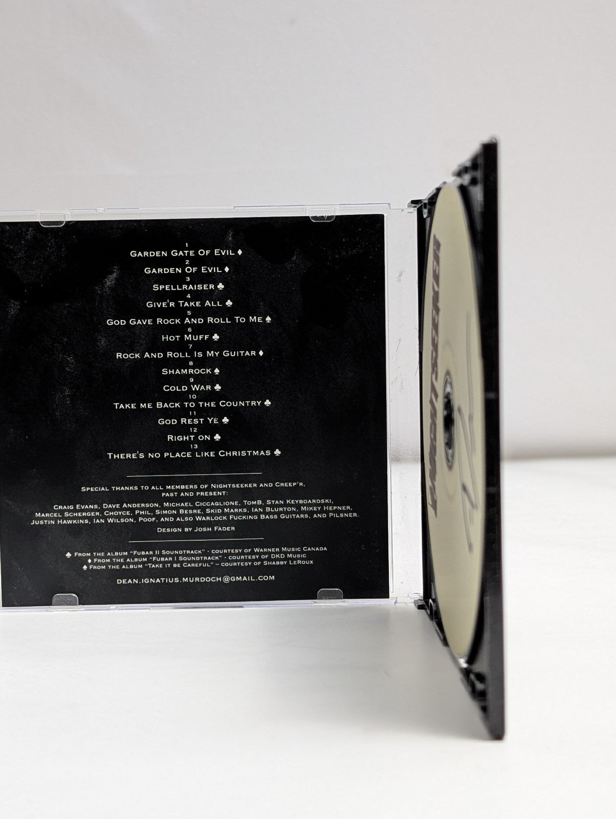 NightseekerNightseeker2011 – CanadaCDr, Compilation*AUTOGRAPHED*