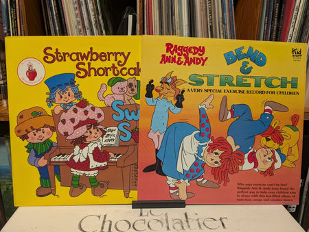 Strawberry ShortCake + Raggedy Ann   Vinyl Records 0