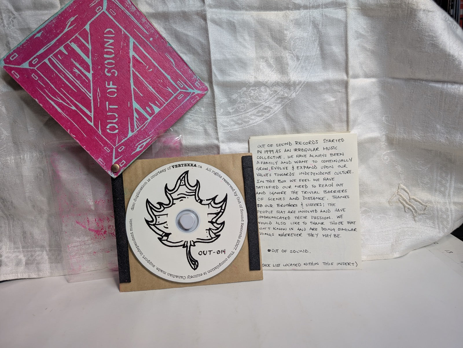 Out Of Sound - Compilation Sampler -CDr - Canadian Indie - 