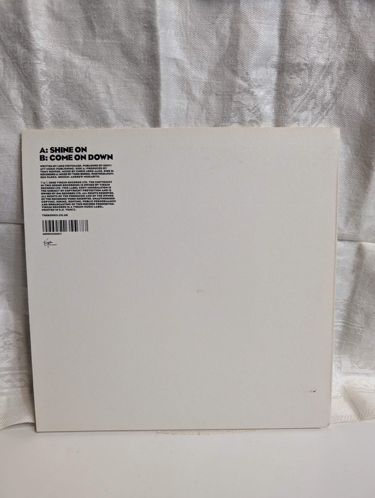 THE KOOKS   SHINE ON   7" VINYL RECORD 1