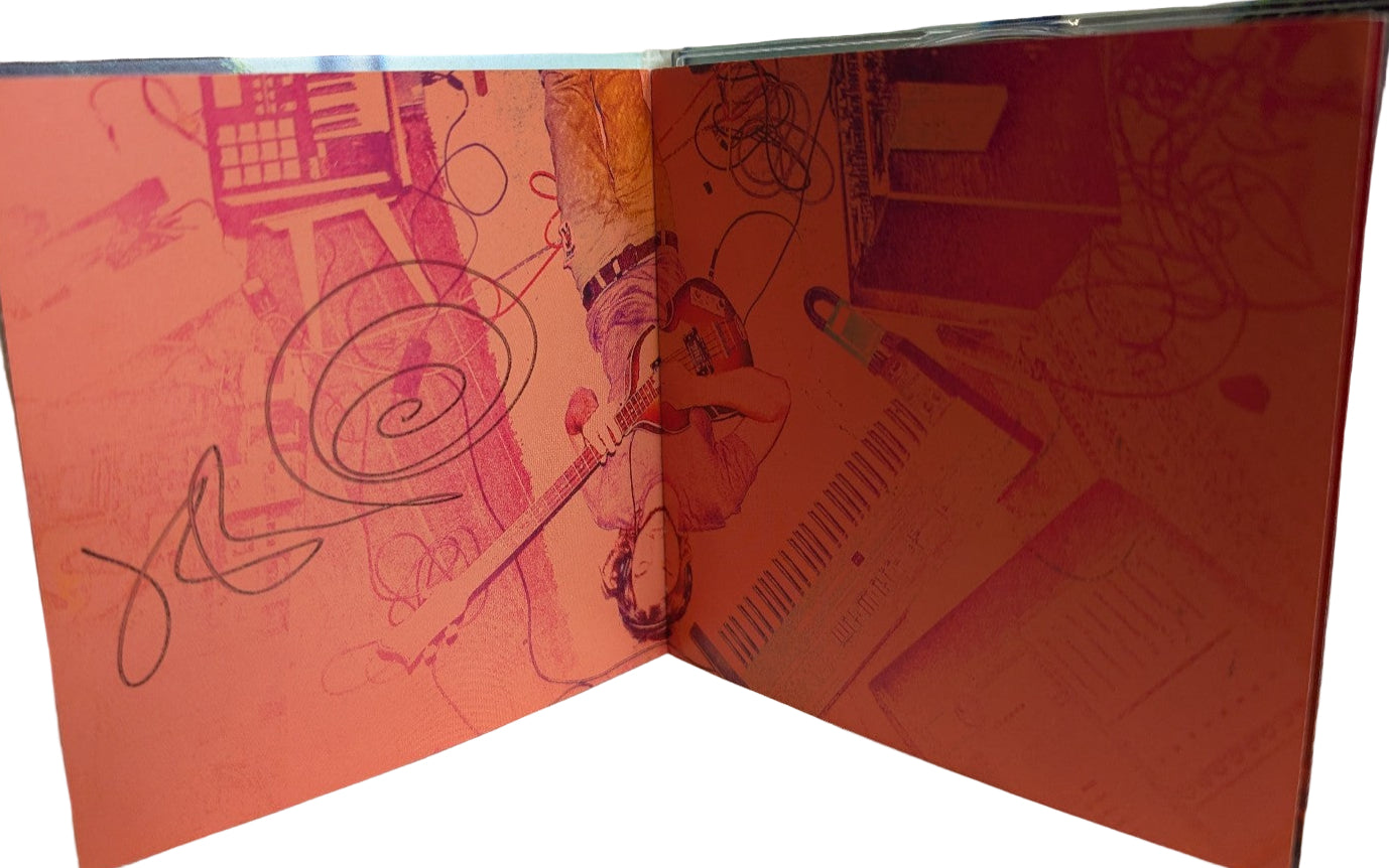 Tame Impala - Lonerism imageLonerismTame ImpalaUSCD, Album, *AUTOGRAPHED*