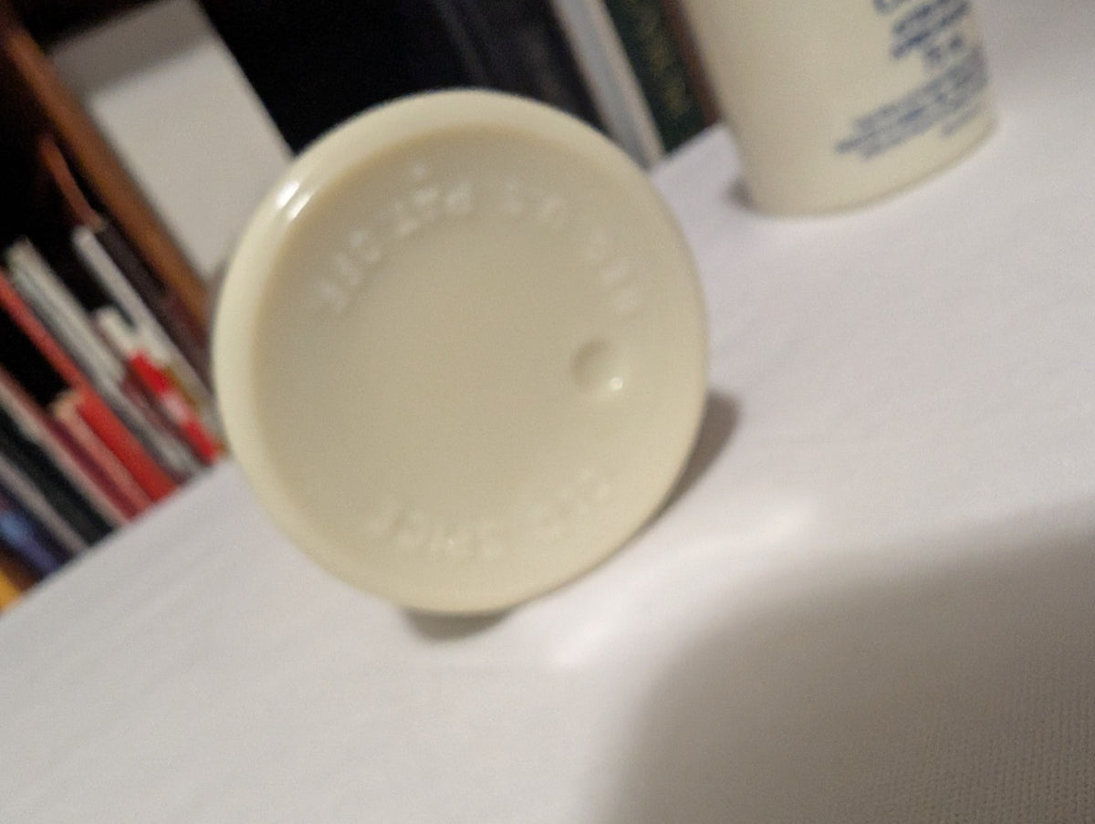2 VINTAGE OLD SPICE BOTTLES (75ml) (3 Oz) 3