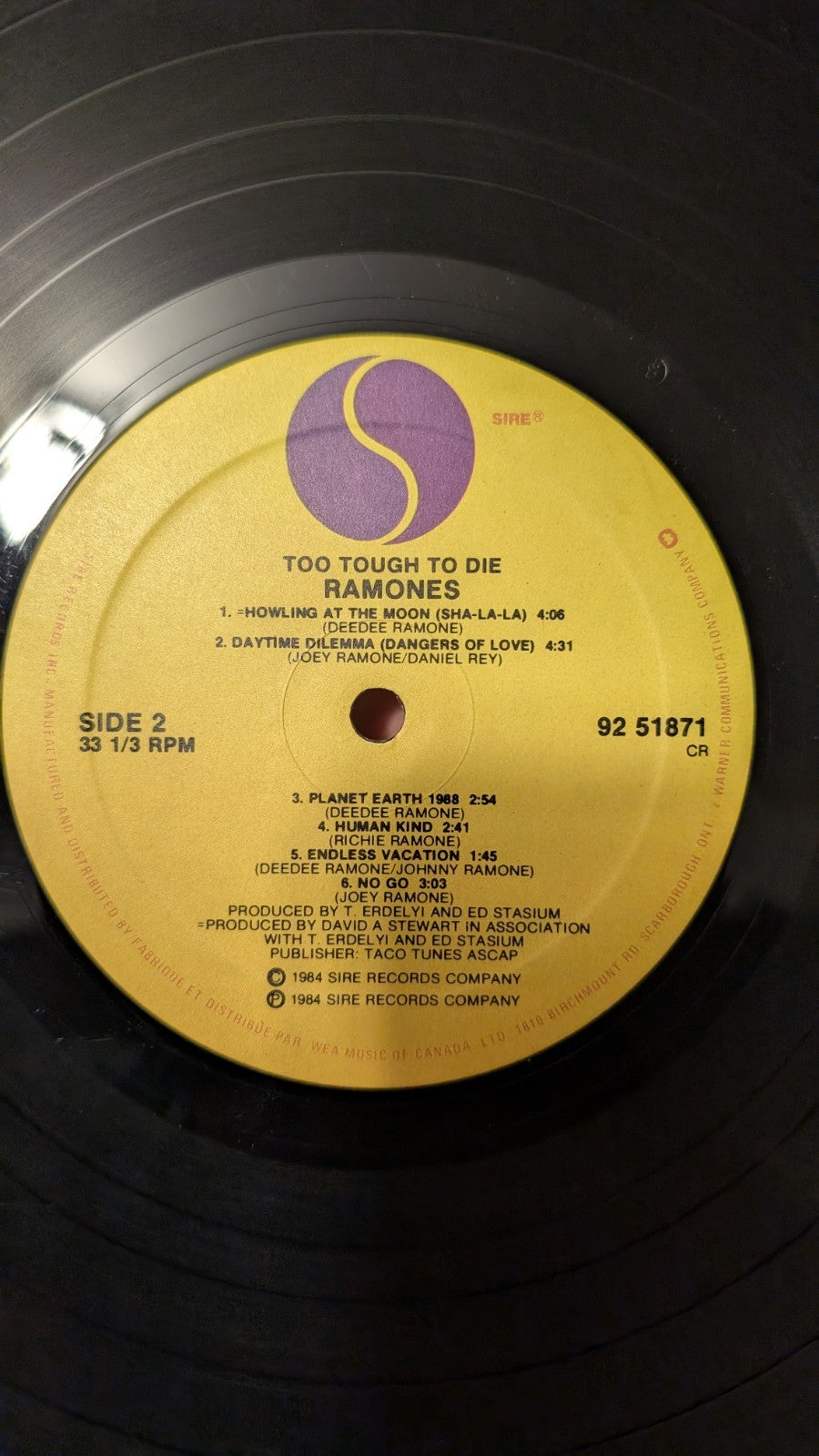 The Ramones-Too Tough to Die Vinyl/Record (1-25187) complete/tested -9