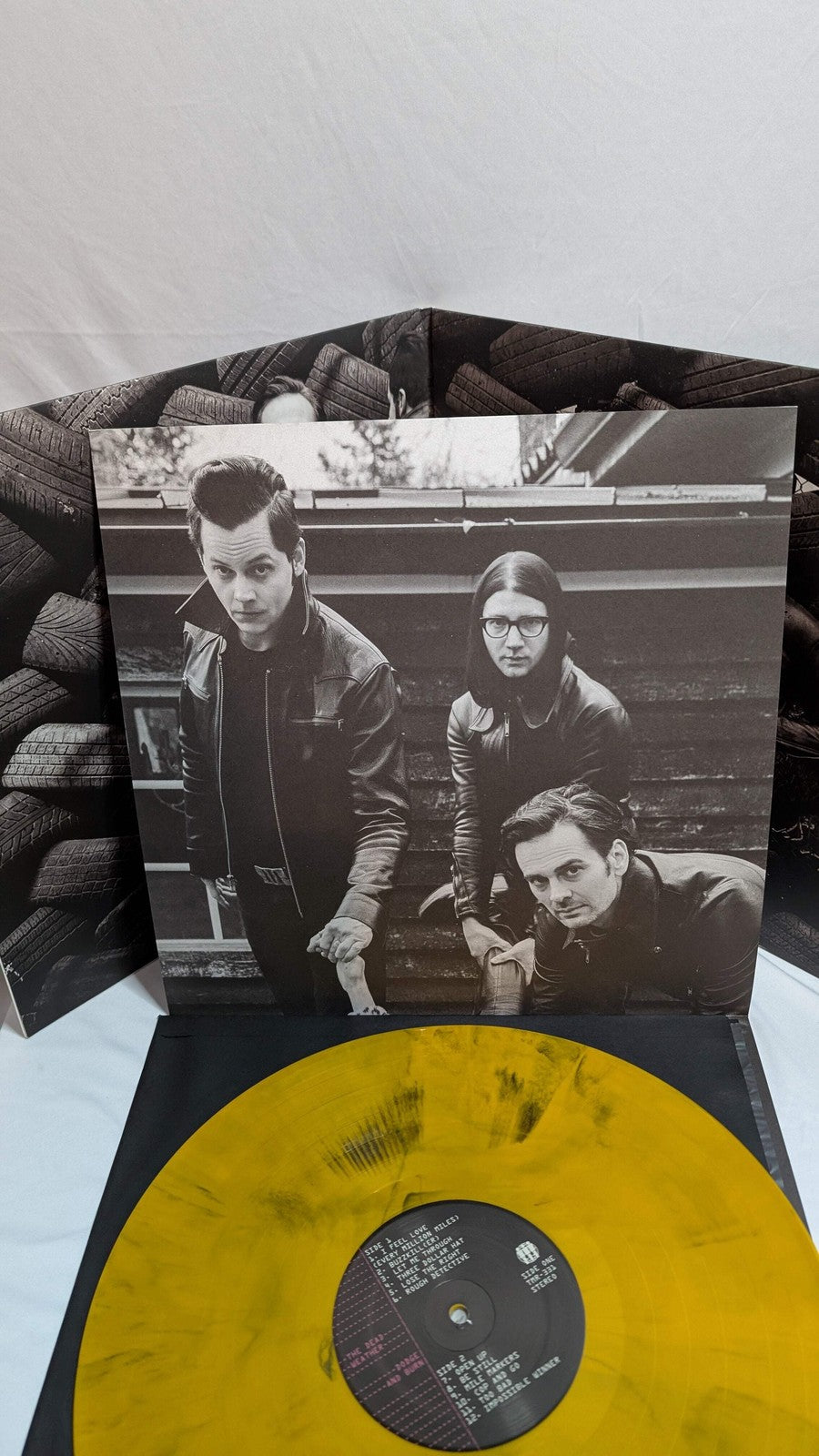 The Dead Weather Dodge And Burn Third Man Vault #25 No 7" Jacket Still Screams