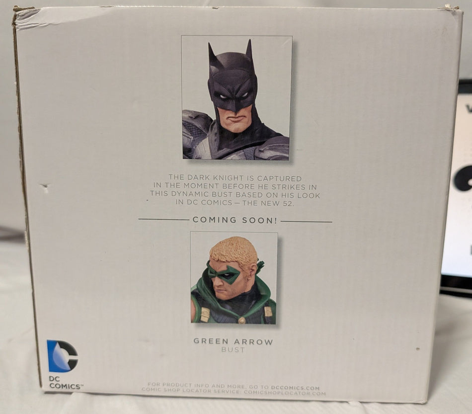 DC Collectible Figure   Batman Bust Statue   Designed by Jim Lee1