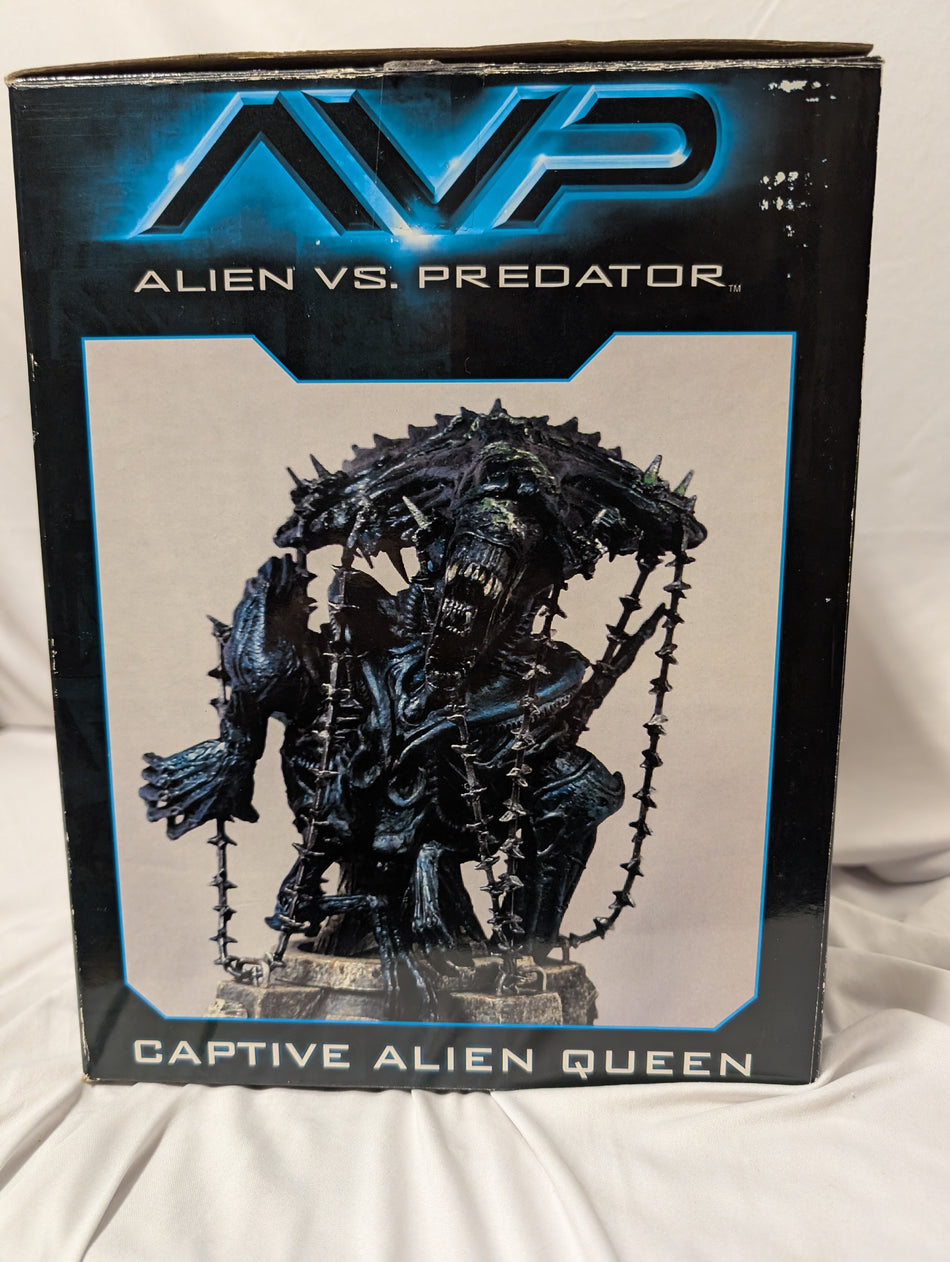 Pallisades Figure - AVP Captive Alien Queen