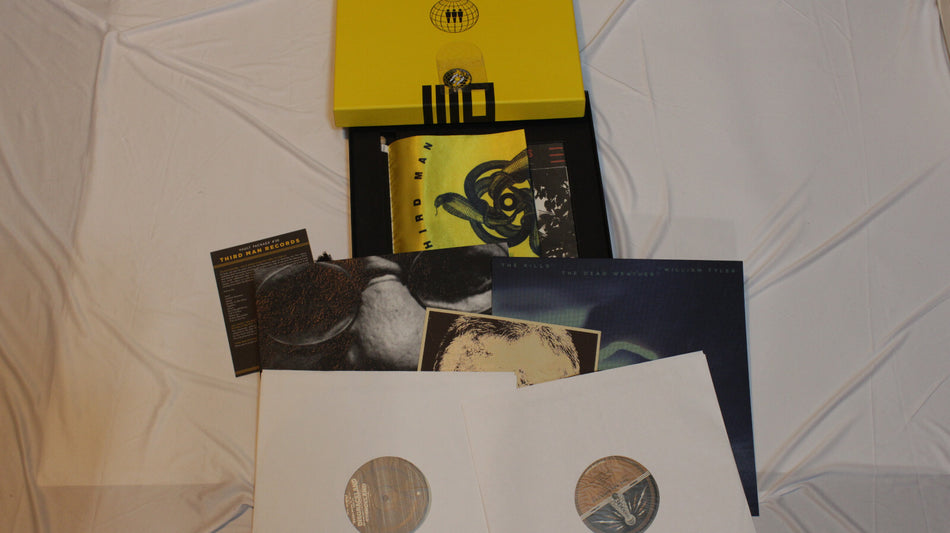 VAULT PACKAGE #30 LIMITED EDITION BOX SET *NEW*