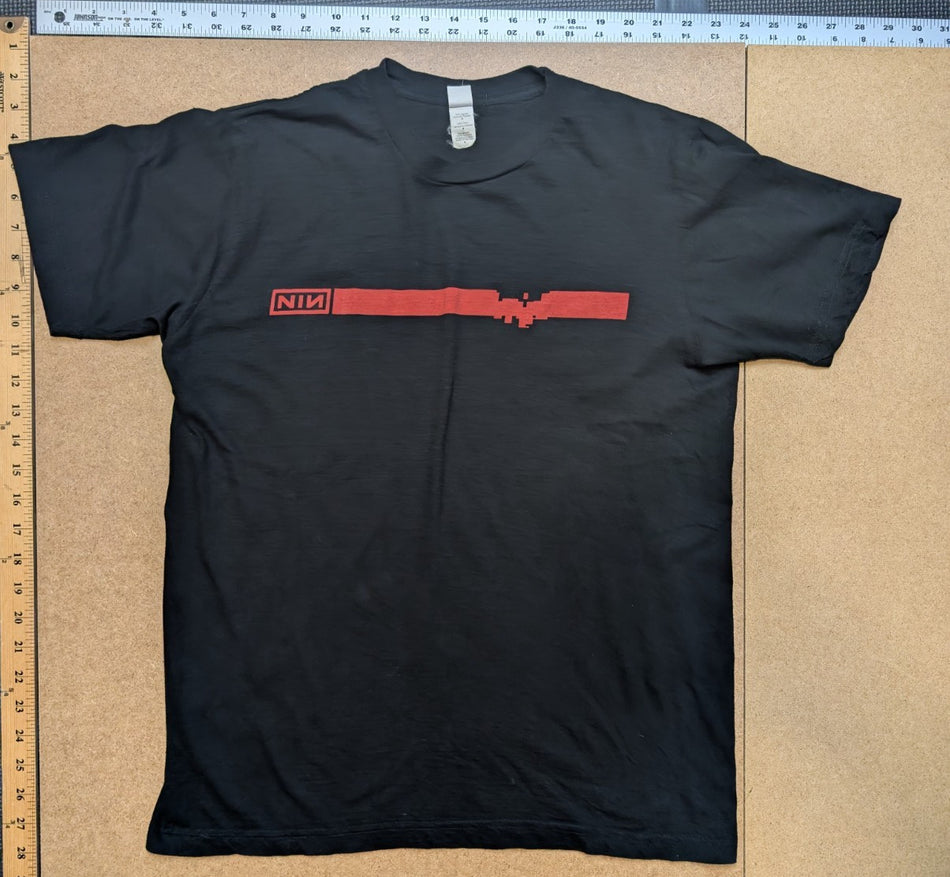 Nine Inch Nails - Lights in the Sky 2008 Tour  - T-shirt  - Size Medium