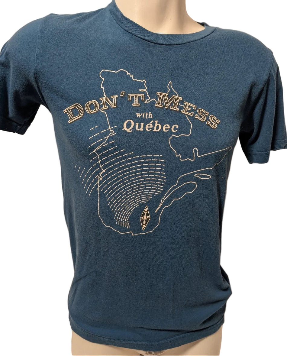 Arcade Fire - Don't Mess With Quebec - Band T-Shirt