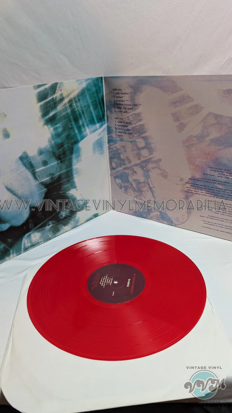 Watermarked - My Bloody Valentine "Loveless" (2009) Limited Edition, Numbered, Red