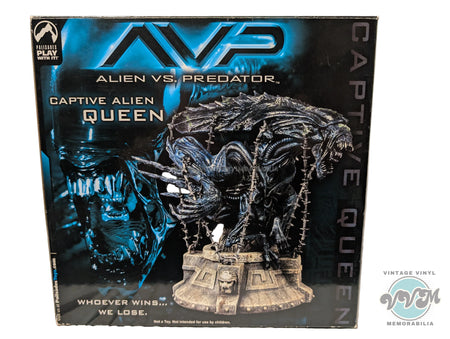 Watermarked - Pallisades Figure - AVP Captive Alien Queen