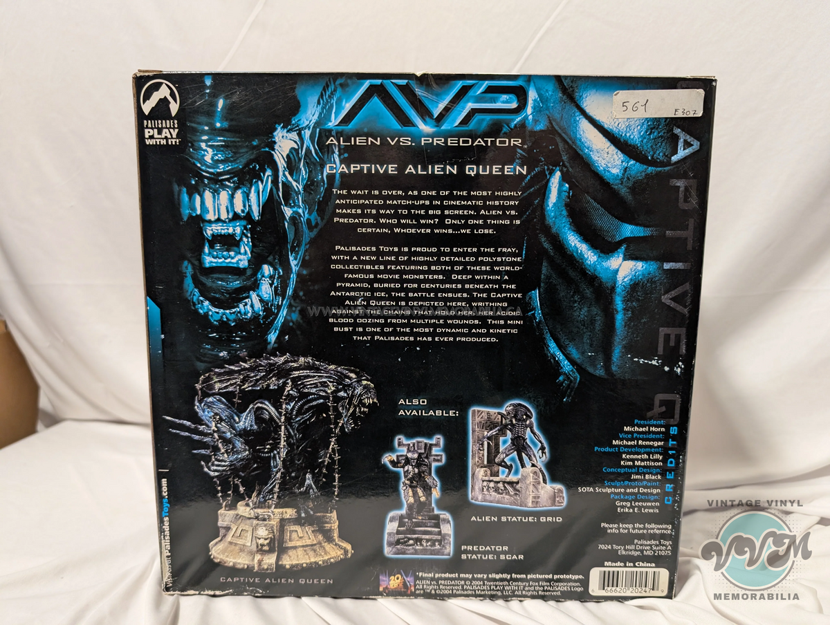 Watermarked - Pallisades Figure - AVP Captive Alien Queen
