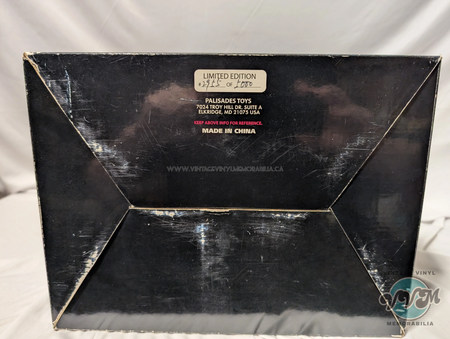 Watermarked - Pallisades Figure - AVP Captive Alien Queen